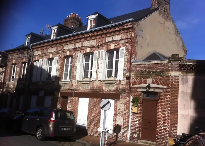 Les Charmettes ゲストハウス オンフルール