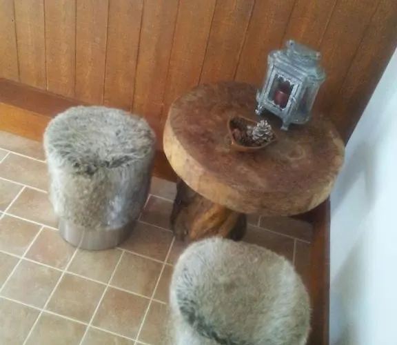 ゲストハウス Les Charmettes オンフルール